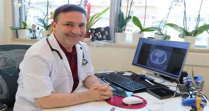 Prof. Dr. Özkaya: “Korona vakaları azaldı, 'baktariyel pnömoni' salgını başladı”
