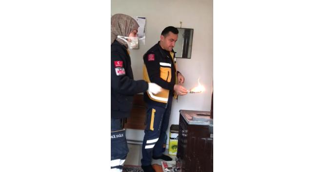 112 ekiplerinden yaşlı kadına vefa