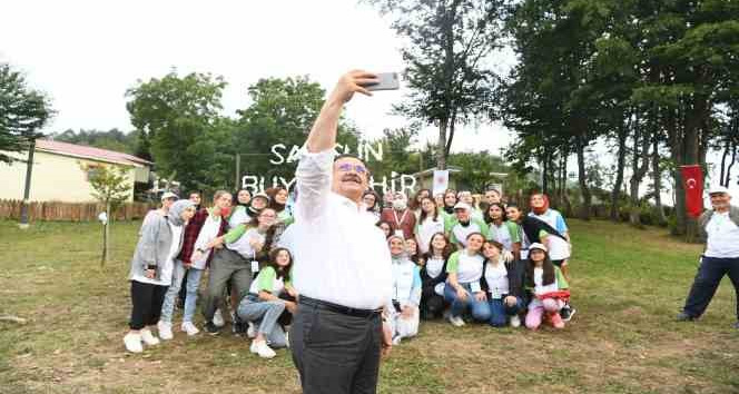 Başkan Demir: “Geleceğin şehrini gençlerimiz için inşa ediyoruz”