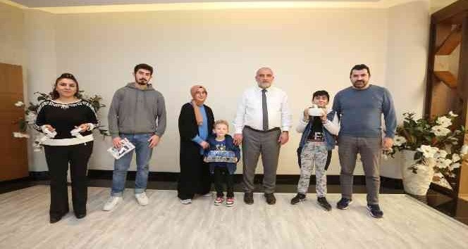 Başkan Sandıkçı: “Çağa yön veren bir nesil yetiştireceğiz”