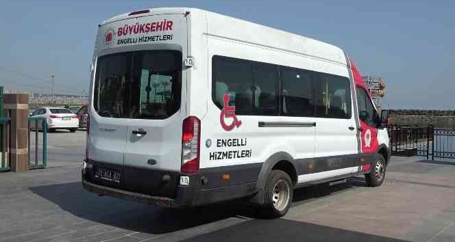 ‘Engelsiz Araç' ile 4 bin 222 ulaşım hizmeti