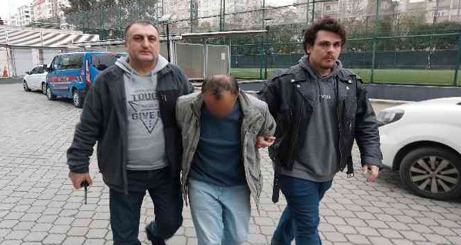 Okulda annesini öldüren çocuk ile babası adliyeye sevk edildi