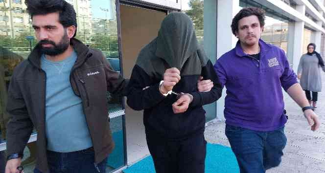 Pazarda 2 kişiyi yaralayan şahıs polise teslim oldu