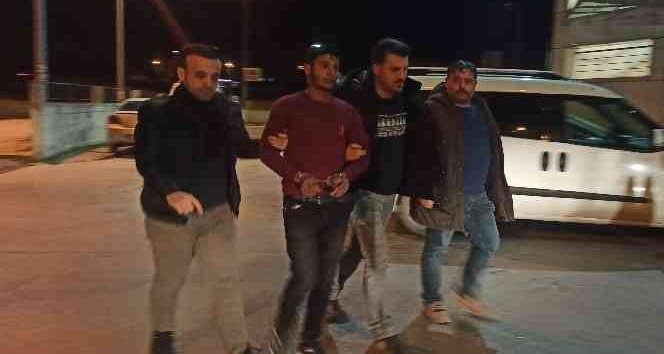 Yabancı uyruklu şahıslar kavga etti: 2 yaralı