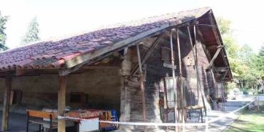 Çökme tehlikesi bulunan 850 yıllık ahşap cami restore edilecek