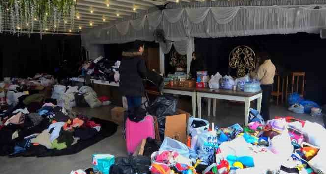 Malatyalı depremzedeler Samsun'a getirildi