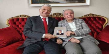 Özdemir Erol'dan 'Bir Rüyaydı Sanki' kitabı