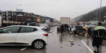 Samsun'da 8 araçlı trafik kazaları: 1 yaralı