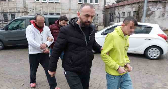 Samsun'da bıçakla yaralamaya 2 gözaltı