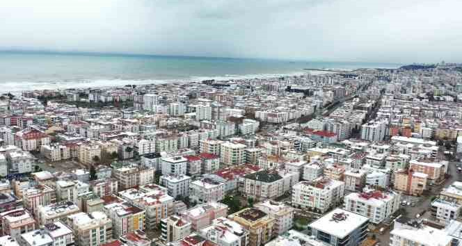 Samsun'da kar yağışı etkili oluyor