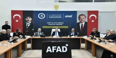 Samsun'dan deprem bölgelerine onlarca ekip ve çok sayıda araç sevk edildi