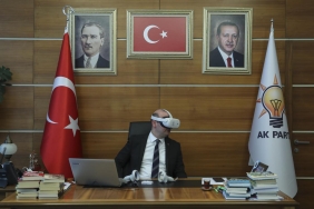 ak-partide-ilk-metaverse-toplantisi-yapildi-gorusmede-kripto-para-konusu-ele-alindi-PE9hOhOY.jpg