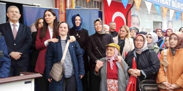 karaaslan-cumhurbaskanimizin-liderligine-bu-ulkenin-daha-uzun-yillar-muhtacligi-var-OXNnYi5v.jpg