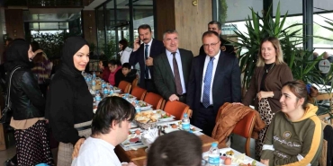 nayman-herkes-bir-engelli-adayidir-clErz9cv.jpg