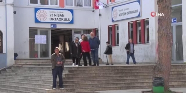 samsunda-oy-kullanma-sureci-basladi-VUFl6WGE.jpg