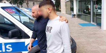 silahi-kurcalarken-arkadasini-basindan-vuran-genc-tutuklandi-qAln8Wc2.jpg