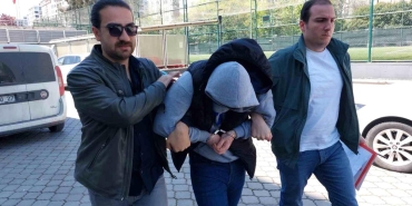 tartistigi-kiz-arkadasini-silahla-yaraladi-H63m2ARM.jpg