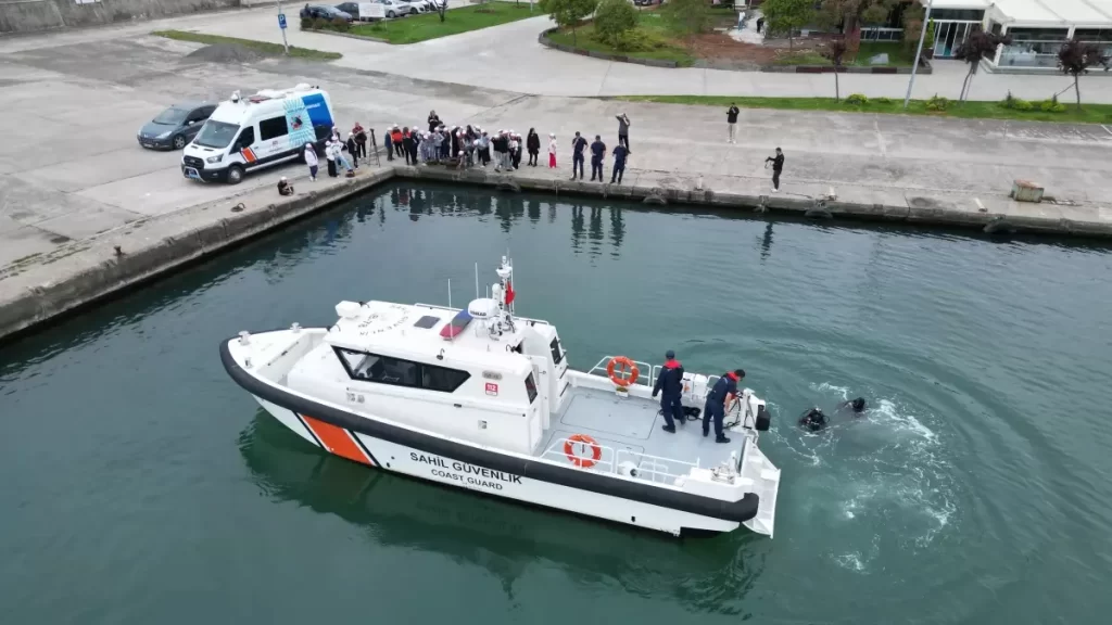 Dalgıçlar Karadeniz