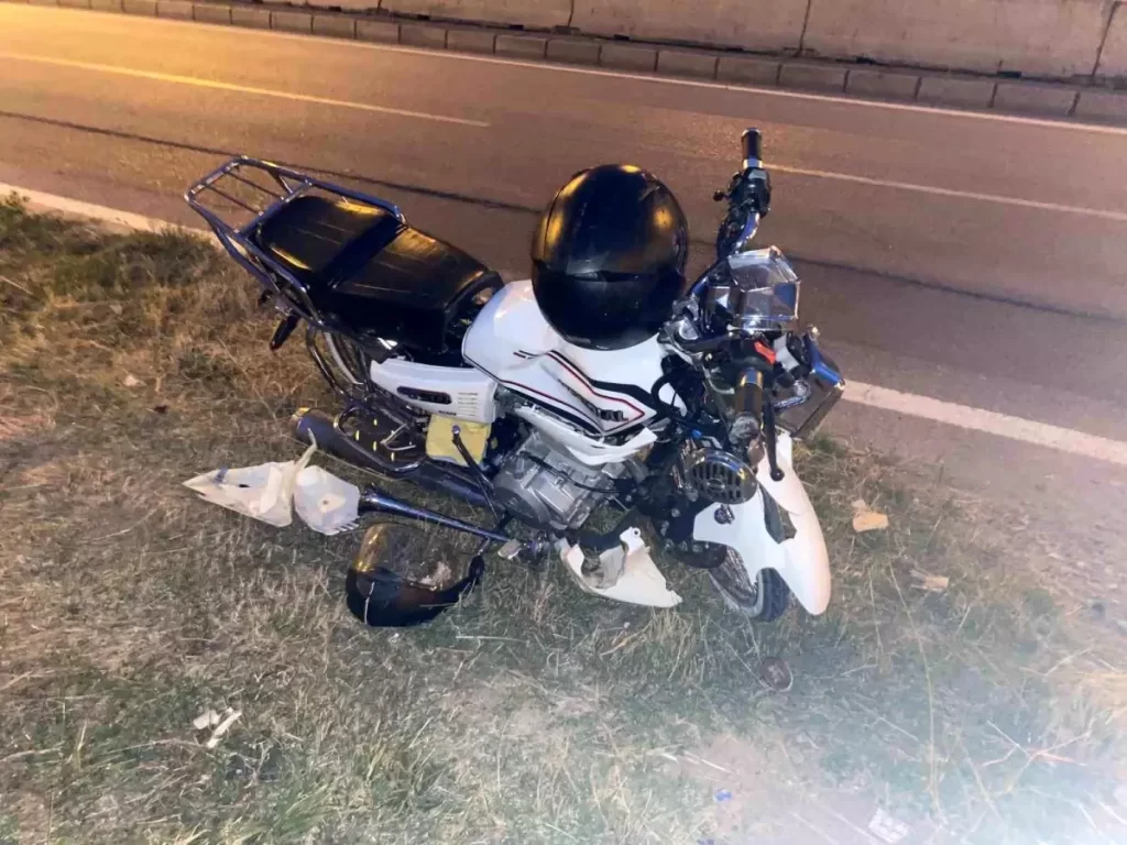 Samsun'da Otomobil-Motosiklet Çarpışmasında 1 Yaralı