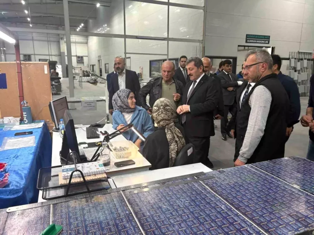 Vali Orhan Tavlı, Bafra Organize Sanayi Bölgelerinde İncelemelerde Bulundu