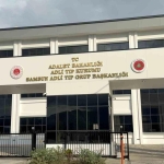 32 yaşındaki şahıs sandalyede oturur vaziyette ölü bulundu