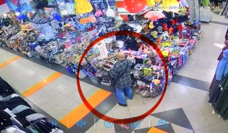 İş yeri sahibinden güvenlik kamerasına yakalanan hırsıza çağrı: