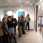 Makineleşen insan eleştirisi tuvale yansıdı: