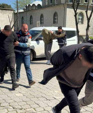 Masaj salonuna fuhuş operasyonu: 3 gözaltı