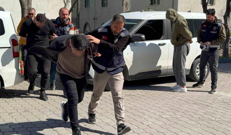 Masaj salonuna fuhuş operasyonunda 3 kişi tutuklandı