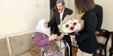 Şehit annelerine anlamlı Anneler Günü ziyareti