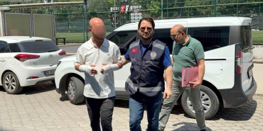Güzellik merkezinde eski eşini hastanelik eden berbere gözaltı