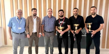Hastane çalışanları arasında masa tenisi turnuvası