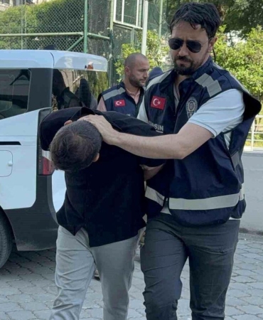 Masaj salonuna fuhuş operasyonda 2 kişi tutuklandı