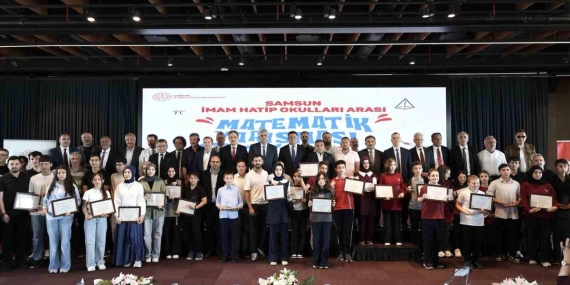 Matematikte dereceye giren imam hatipliler ödüllerini aldı