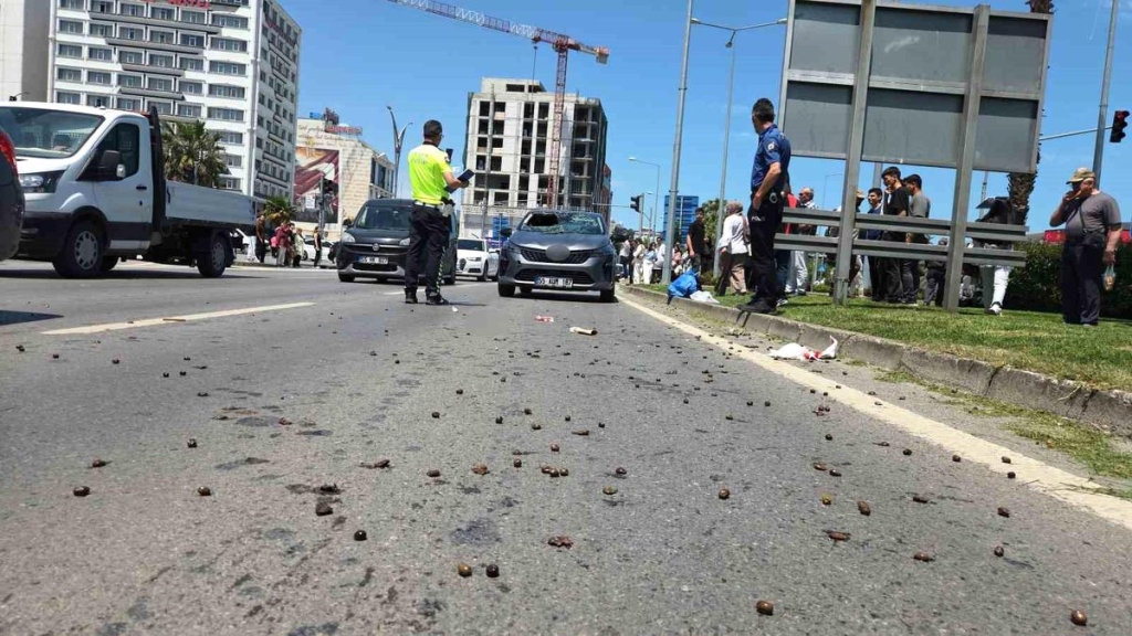Otomobilin çarptığı yaşlı adam ağır yaralandı