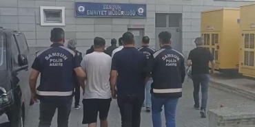 Telefonda kendilerini belediye başkanı olarak tanıtıp dolandırıcılık yapan 6 şüpheliye gözaltı