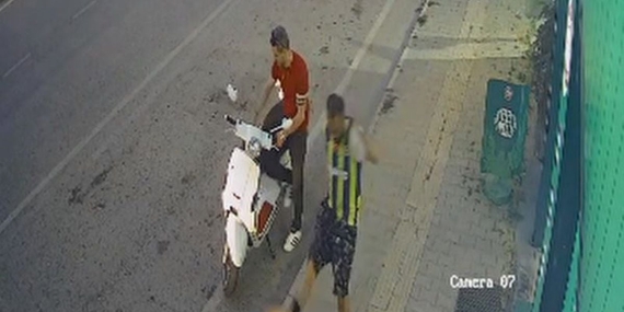 Kediye şiddet kamerada