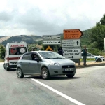 Kontrolden çıkan otomobil refüje çarptı: 1 yaralı