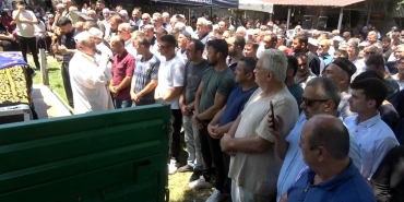 Trafik kazasında hayatını kaybeden karı koca toprağa verildi