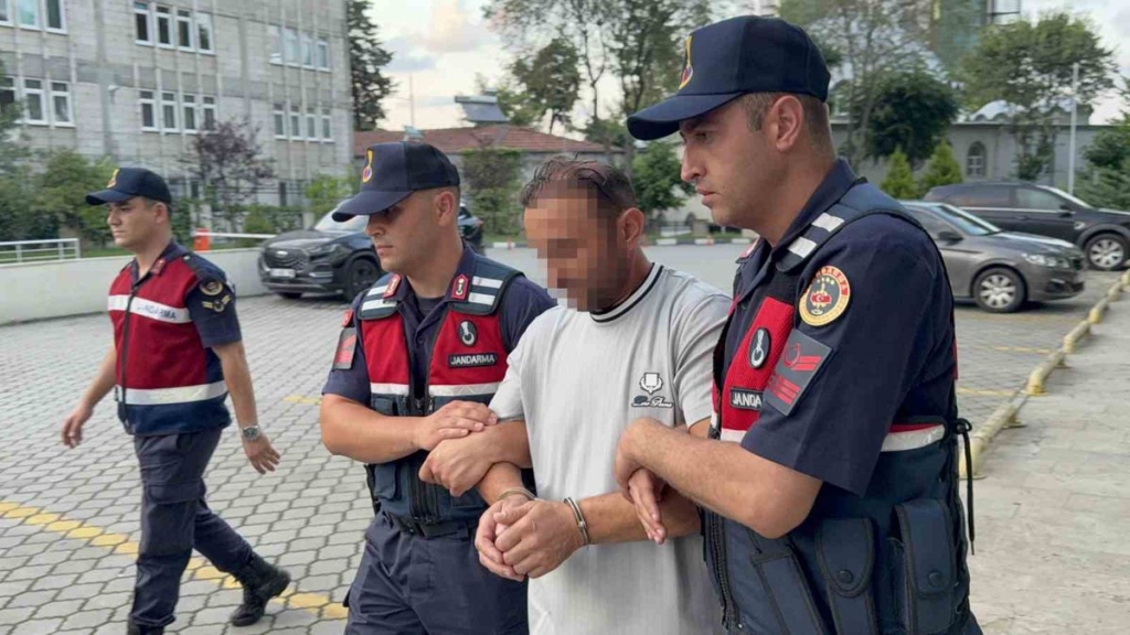 Ayva Ağacı Tartışması Kanlı Bitti: Yeğen Amcasını Vurdu