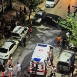 Bafra’da kontrolden çıkan otomobil park halindeki 6 araca çarptı