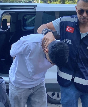 Bir ilimiz bu vahşeti konuşuyor! 19 yaşındaki kız arkadaşına kabusu yaşattı