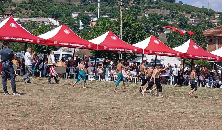 Kavak’ta geleneksel mahalle şenliğine yoğun ilgi