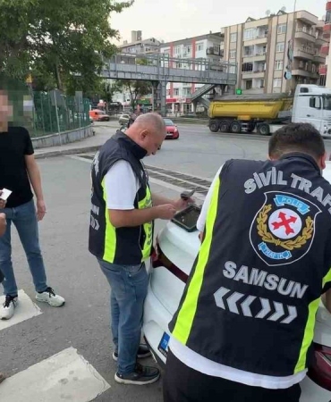 Samsun’da ’korsan taksi’ denetimi: 3 sürücüye 300 bin TL ceza