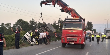 Samsun’da özel halk otobüsü şarampole devrildi: 21 yaralı