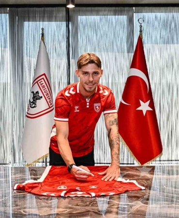 Samsunspor, Igor Drapinski ile 5 yıllık sözleşme imzaladı