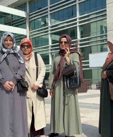 Umre vaadiyle dolandırıldıklarını iddia eden 8 kişi savcılığa başvurdu