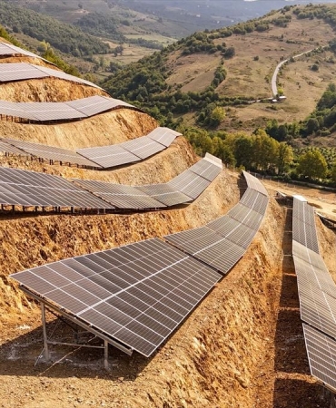 Bafra Belediyesi güneş enerjisi santralini tamamladı