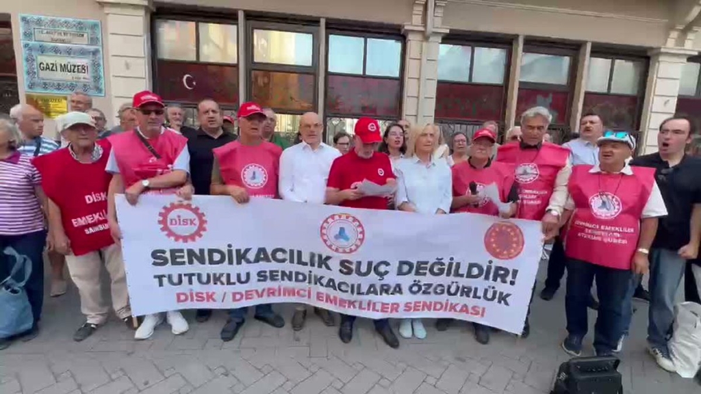 Emeklilerden Maden-İş Tutuklamalarına Protesto