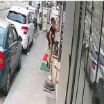 Fırın Kapısındaki Pastırmayı Kadın Aldı